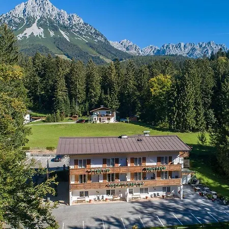 Guest house Pension-Hartkaiser-Ellmau-2 *