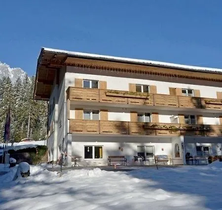 Pension-Hartkaiser-Ellmau-2 بيت ضيافة المو